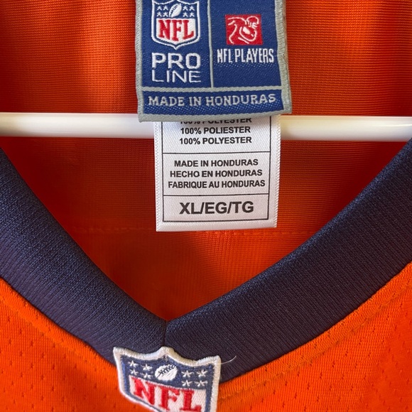 Bronco’s XL men’s Locke (3) Jersey - Picture 5 of 5